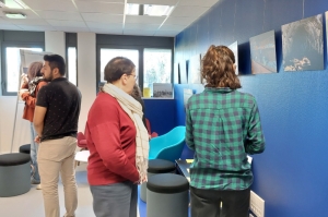Déambulation devant l'expo "Saisir l'eau dans la ville"
