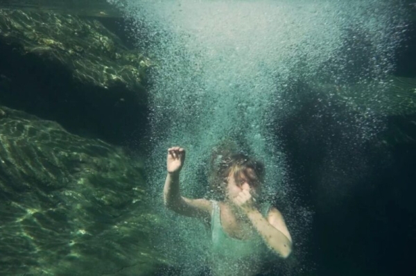 Extrait du film &quot;Méandres ou la rivière inventée | Meanders or the Invented River&quot;